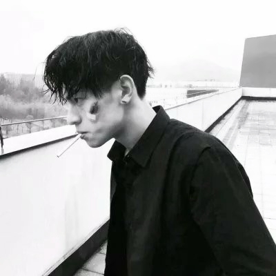 酷帅来袭!男生黑白高清头像大全🖤 男生头像 第18张 酷帅来袭!男生黑白高清头像大全🖤 男生头像 第18张