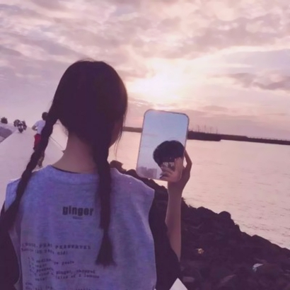 唯美真人情侣头像一左一右配对👫 情侣头像 第12张 唯美真人情侣头像一左一右配对👫 情侣头像 第12张