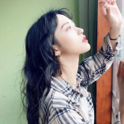 哇塞！冷艳高贵气质女生头像来袭🥰 女生头像 第23张