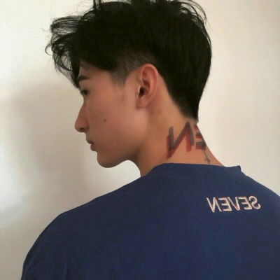 🔥超酷男生头像来袭，帅到炸 男生头像 第21张