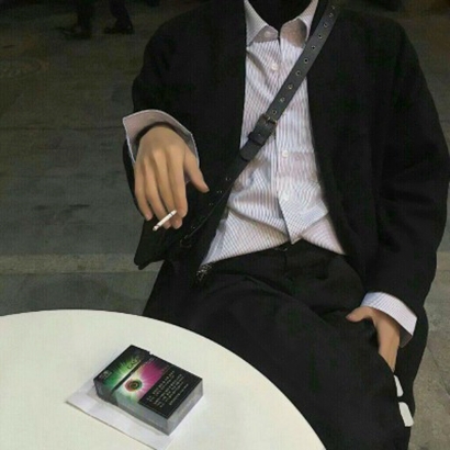 哇塞！不露脸的时尚男生部位高清头像来啦🔥 男生头像 第16张