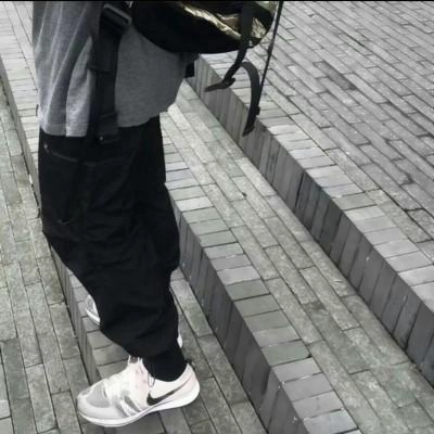 秒变社会酷guy！男生不露脸部位头像大集合 男生头像 第4张