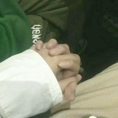 💕超甜！手牵手真实照片头像分享 情侣头像 第21张