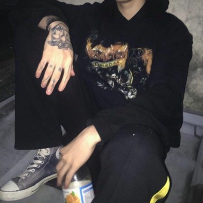 帅哭！男生身体部位不露脸头像大全🤩 男生头像 第2张