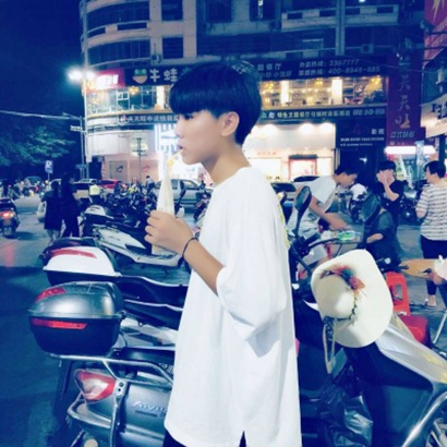 帅炸！超有街拍感的男生头像来啦 男生头像 第29张