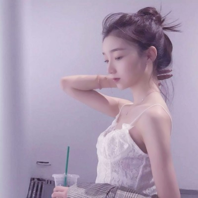 绝了！女生侧脸头像图片大集合来袭🥰 女生头像 第27张