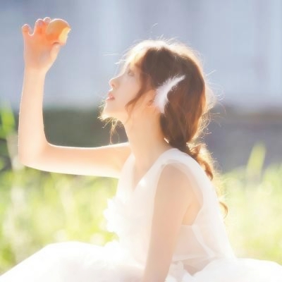 绝了！女生侧脸头像图片大集合来袭🥰 女生头像 第14张