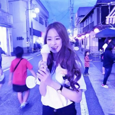 被狠狠拿捏！紫色高贵风QQ女生头像 女生头像 第30张
