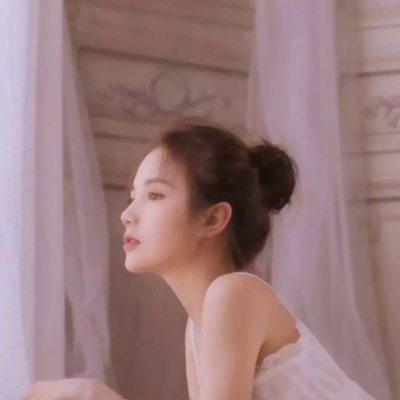 绝了！女生侧脸头像图片大集合来袭🥰 女生头像 第18张