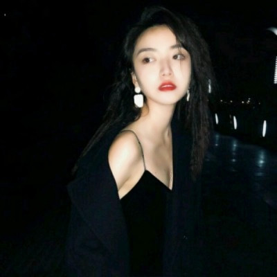 超绝!成熟韵味十足的微信女人头像来袭🥰 女生头像 第9张 超绝!成熟韵味十足的微信女人头像来袭🥰 女生头像 第9张