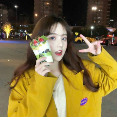 📸2025超火真人闺蜜头像来咯  友情头像 第6张