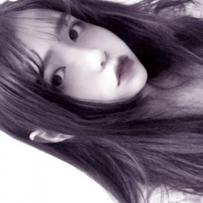 美哭😭 这些QQ女生时尚气质头像绝了  女生头像 第12张