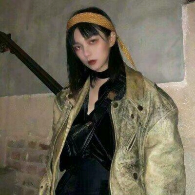 👸Supreme风女生头像，潮人必备！ 女生头像 第35张