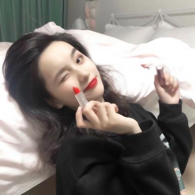 哇塞！冷艳高贵气质女生头像来袭🥰 女生头像 第5张