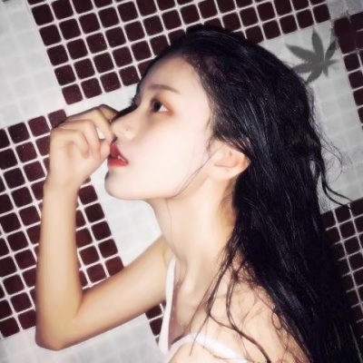绝了！女生侧脸头像图片大集合来袭🥰 女生头像 第5张