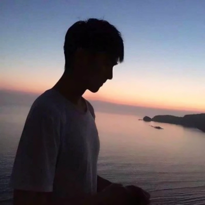 唯美真人情侣头像一左一右配对👫 情侣头像 第10张 唯美真人情侣头像一左一右配对👫 情侣头像 第10张