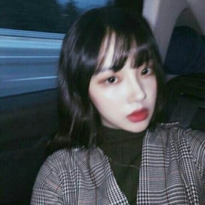 被这组时尚气质短发女生头像美晕啦✨ 女生头像 第23张