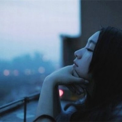 绝了！女生侧脸头像图片大集合来袭🥰 女生头像 第30张
