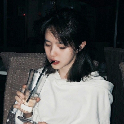 被这组时尚气质短发女生头像美晕啦✨ 女生头像 第28张