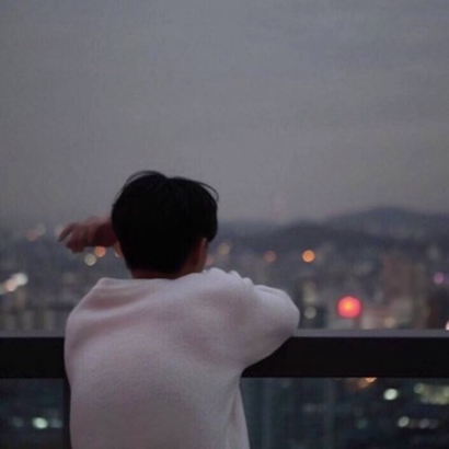 🌌绝美！真人版男生唯美意境头像来袭 男生头像 第12张