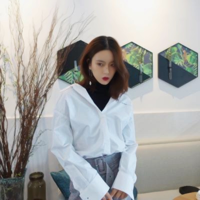 哇塞！冷艳高贵气质女生头像来袭🥰 女生头像 第20张