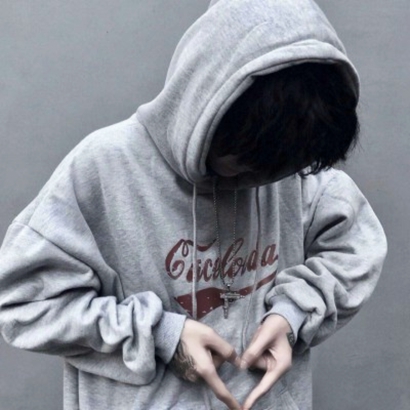 神秘感拉满！男生挡脸头像大全🤩 男生头像 第6张