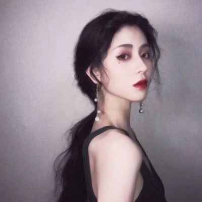 超绝!成熟韵味十足的微信女人头像来袭🥰 女生头像 第35张 超绝!成熟韵味十足的微信女人头像来袭🥰 女生头像 第35张