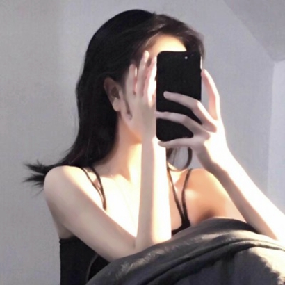狠狠共情!微丧感女生头像来袭🥀 女生头像 第17张 狠狠共情!微丧感女生头像来袭🥀 女生头像 第17张