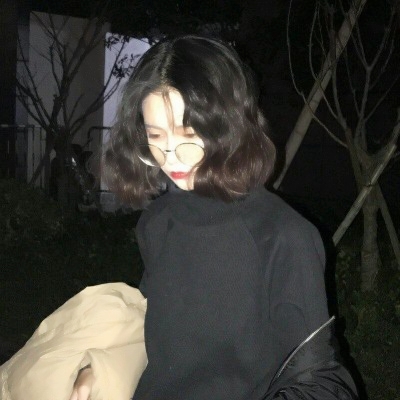 被这组时尚气质短发女生头像美晕啦✨ 女生头像 第27张