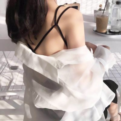不露脸也能超绝！女生必备部位头像高级性感风来袭 女生头像 第14张