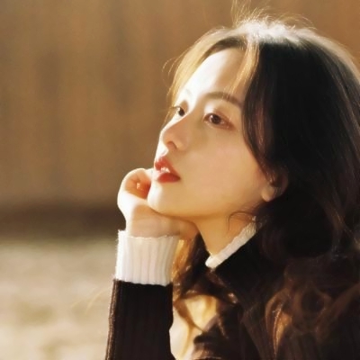 绝了！女生侧脸头像图片大集合来袭🥰 女生头像 第17张