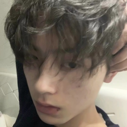 帅炸！酷气男生头像来袭🤩 男生头像 第19张