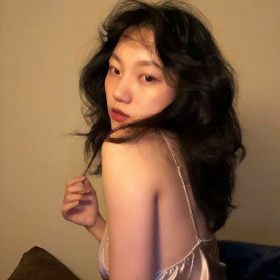 超绝!成熟韵味十足的微信女人头像来袭🥰 女生头像 第10张 超绝!成熟韵味十足的微信女人头像来袭🥰 女生头像 第10张