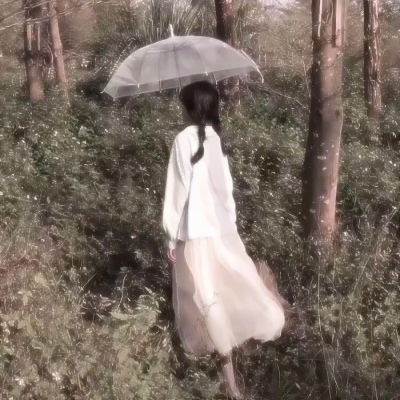 狠狠共情！满是伤感回忆的女生头像🥺 女生头像 第12张