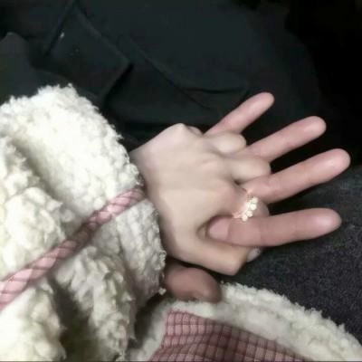 💕超甜！手牵手真实照片头像分享 情侣头像 第7张