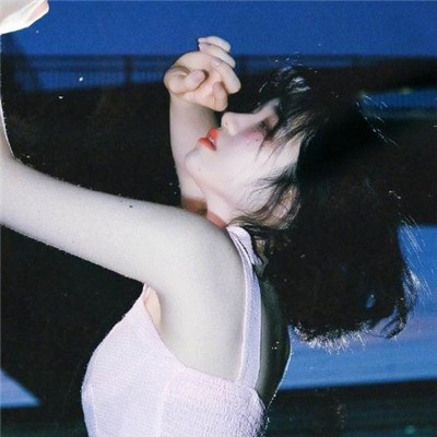 超绝!成熟韵味十足的微信女人头像来袭🥰 女生头像 第32张 超绝!成熟韵味十足的微信女人头像来袭🥰 女生头像 第32张