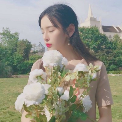被这组女生微信侧脸头像美到啦 女生头像 第13张