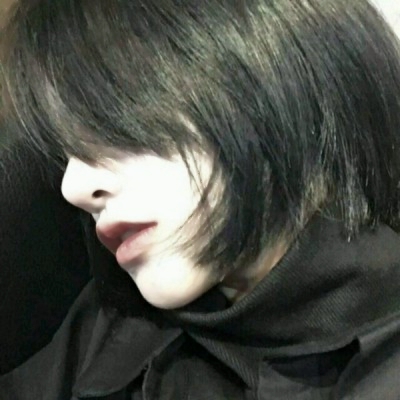 酷女孩必备！真人超酷女生头像来袭 女生头像 第7张