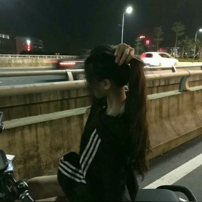 qq头像女生不露脸 女生头像 第16张 qq头像女生不露脸 女生头像 第16张