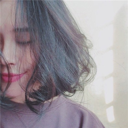 超酷御姐短发头像来袭，爱了爱了 女生头像 第4张