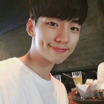 帅哥图片头像，这些帅哥图片当头像也太可啦 男生头像 第13张