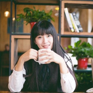 超全女生喝咖啡头像图片大集合 女生头像 第4张
