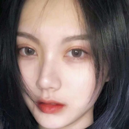 狠狠安利！成熟女人头像大放送 女生头像 第10张