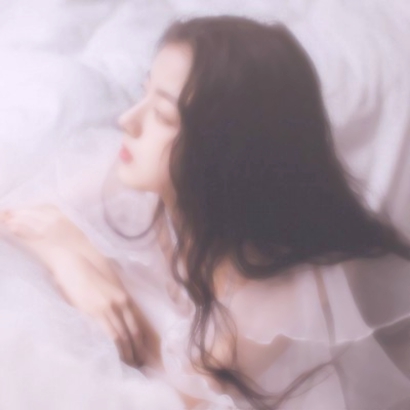 一秒沦陷！港风满满的女生头像来袭 女生头像 第3张