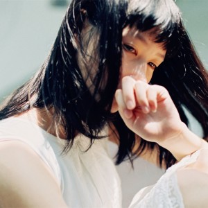 绝美!孤独氛围感女生头像大集合 女生头像 第32张 绝美!孤独氛围感女生头像大集合 女生头像 第32张