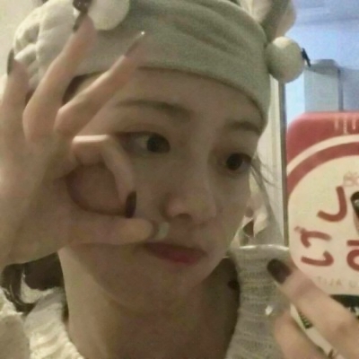 酷女孩必备！真人超酷女生头像来袭 女生头像 第6张