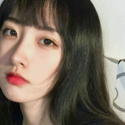狠狠安利！成熟女人头像大放送 女生头像 第13张