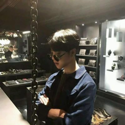 哇塞！QQ必备不露脸男生头像来袭 男生头像 第4张