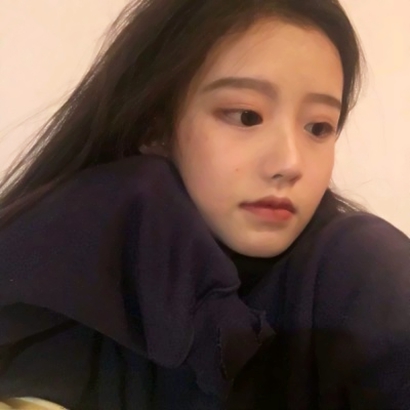 狠狠安利！成熟女人头像大放送 女生头像 第23张