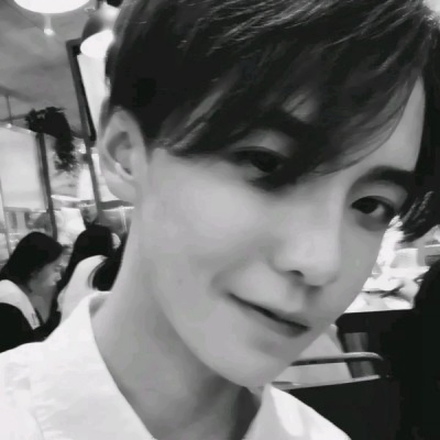 超酷黑白系男生头像来袭,帅到犯规! 男生头像 第12张 超酷黑白系男生头像来袭,帅到犯规! 男生头像 第12张